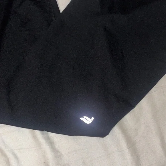 Fabletics Black Performance Leggings fold over leggings - Picture 5 of 9